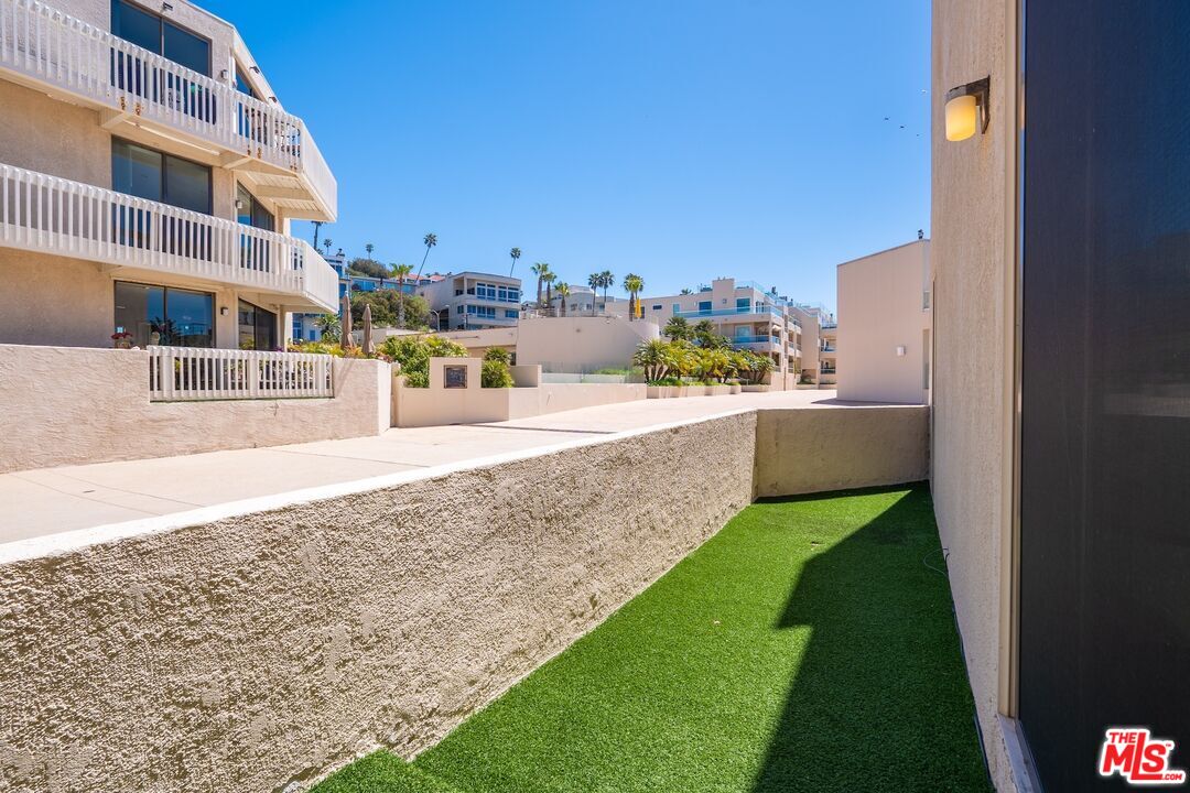 7301 Vista Del Mar Unit: B105