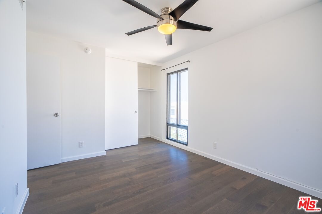 7301 Vista Del Mar Unit: B105