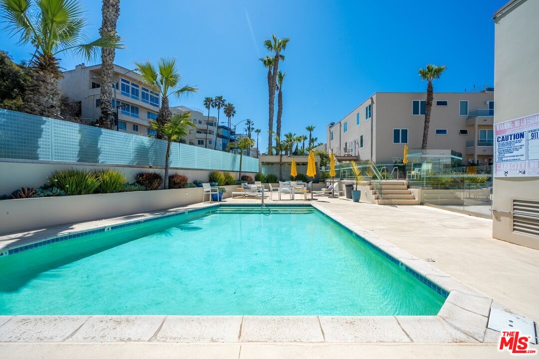 7301 Vista Del Mar Unit: B105