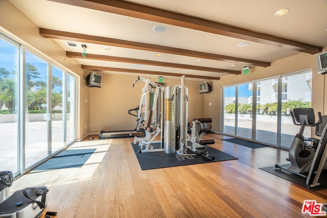 7301 Vista Del Mar Unit: B105