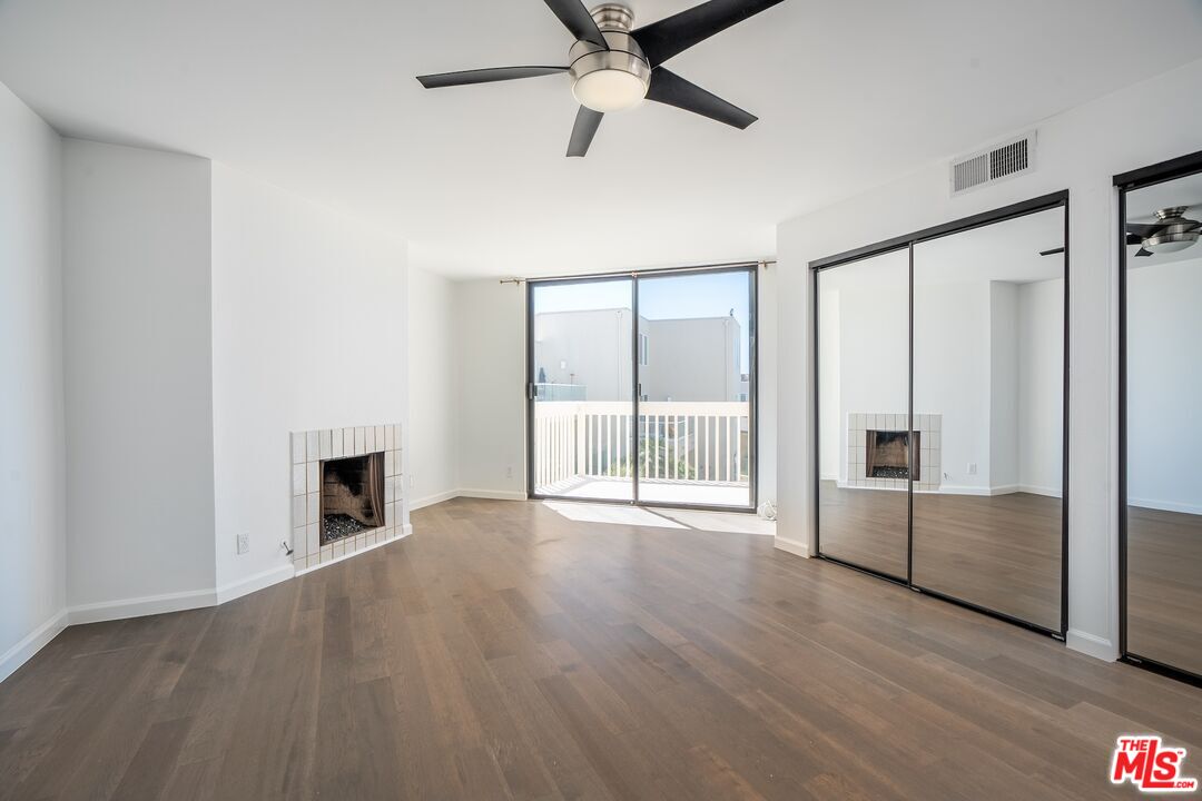 7301 Vista Del Mar Unit: B105