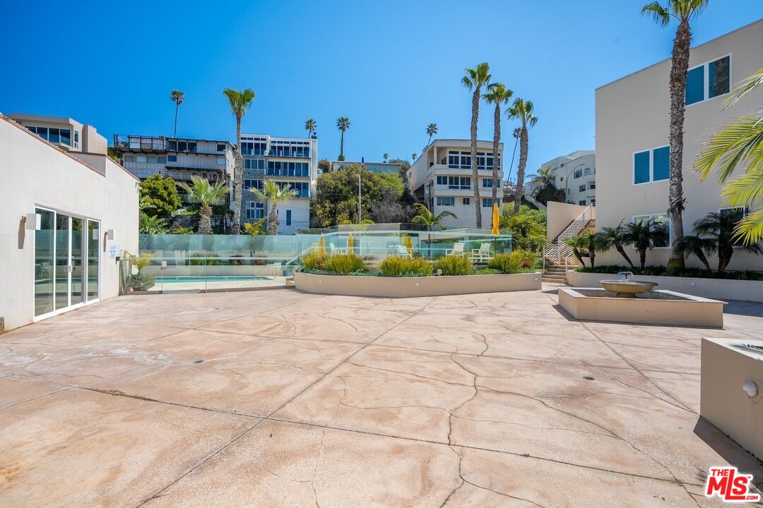 7301 Vista Del Mar Unit: B105