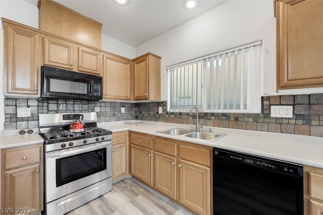 4191 Macadamia Drive