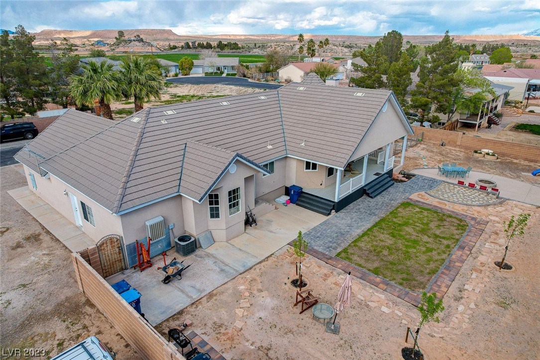 2055 Clover Hollow Avenue