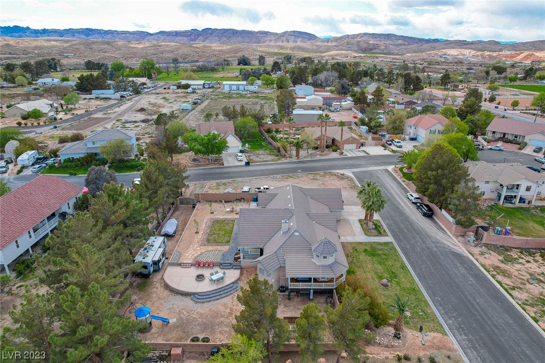 2055 Clover Hollow Avenue