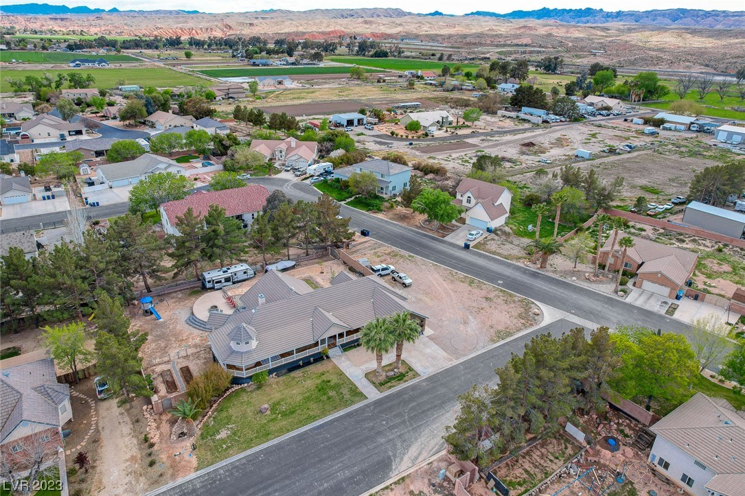 2055 Clover Hollow Avenue