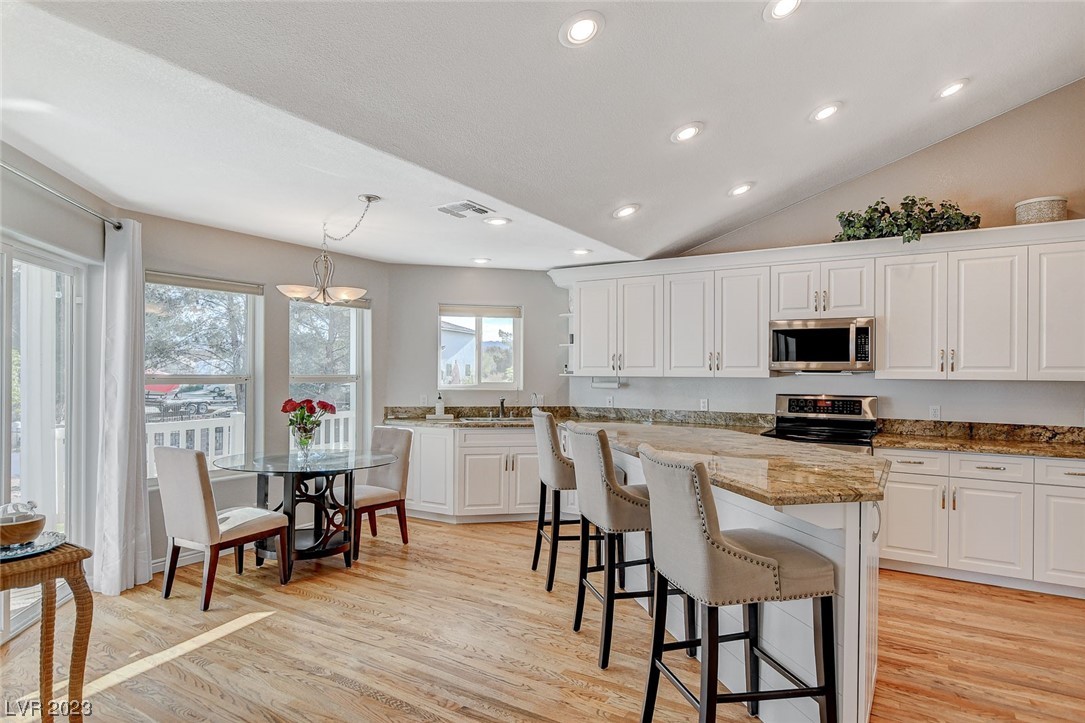 2055 Clover Hollow Avenue