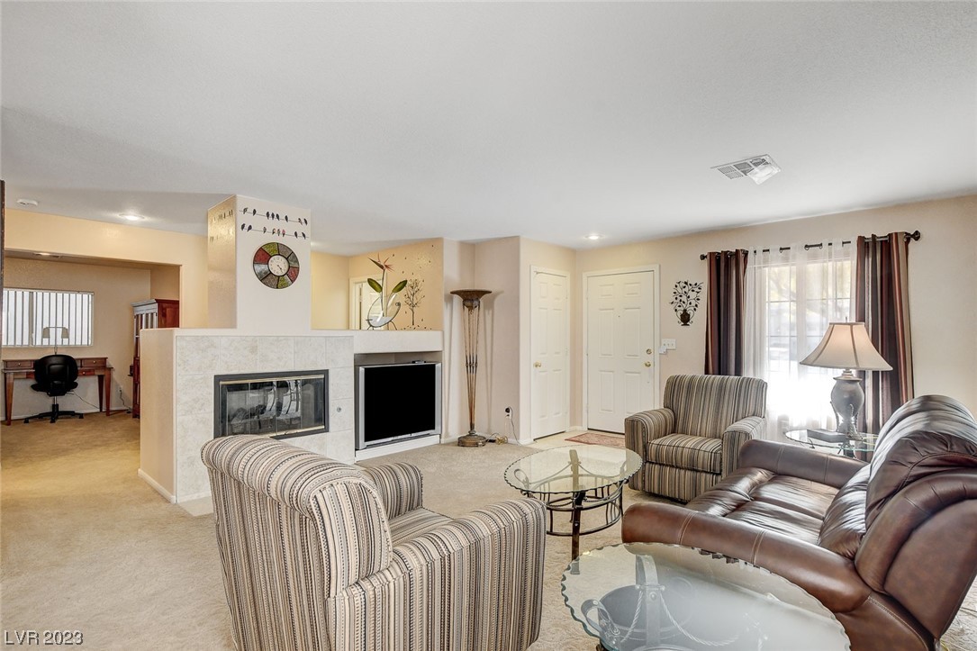 4306 Robins Ridge Drive