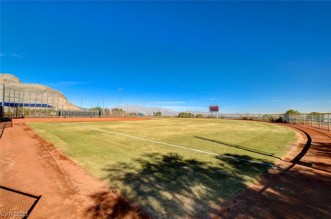 4306 Robins Ridge Drive