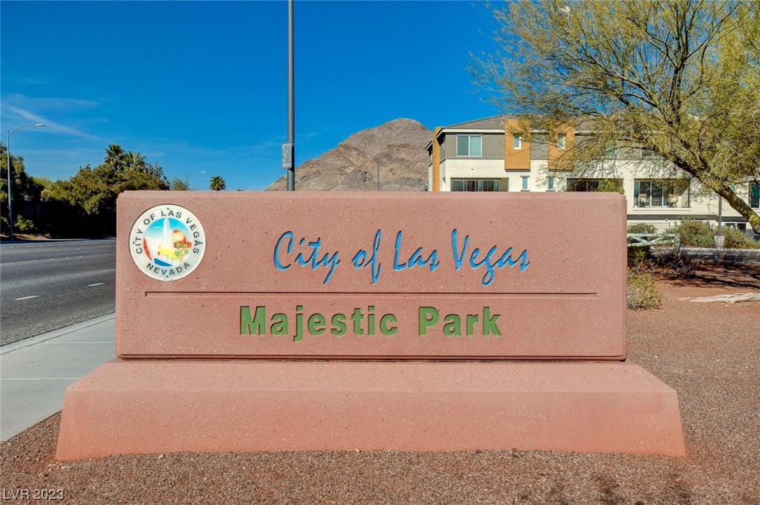 4306 Robins Ridge Drive