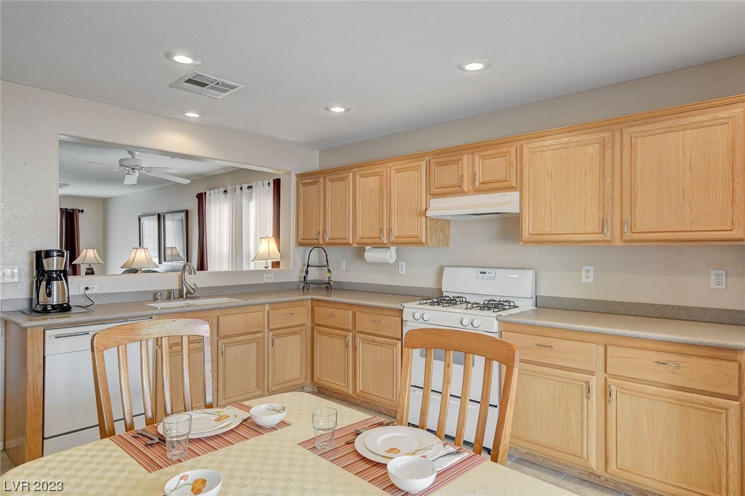 4306 Robins Ridge Drive