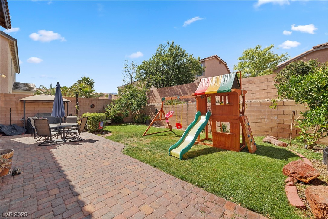 10452 Britton Hill Avenue