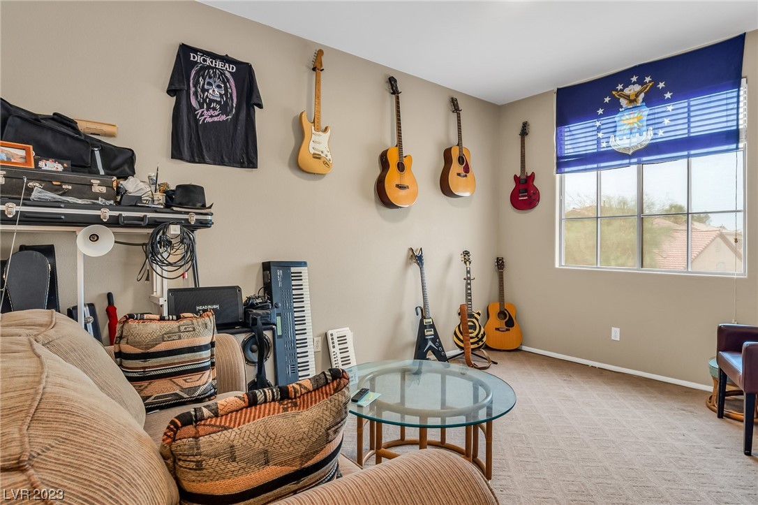 7568 Splashing Rock Drive