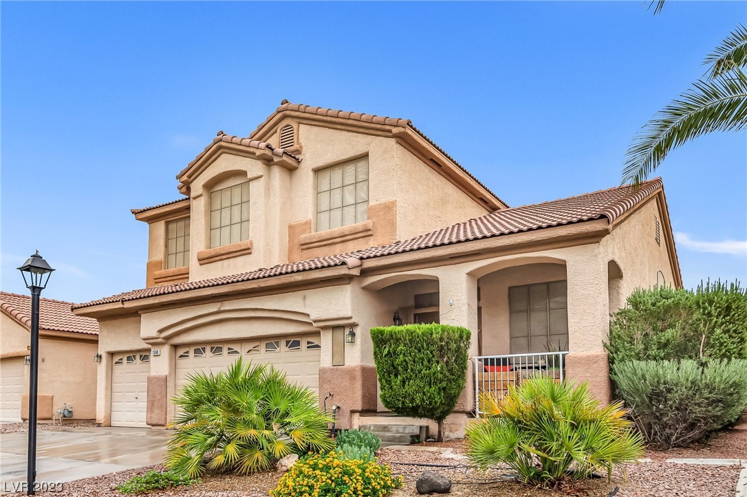 7568 Splashing Rock Drive