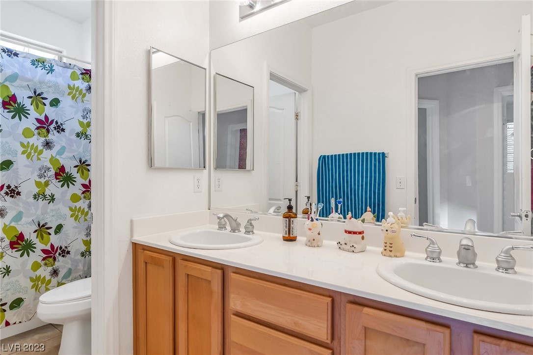 7568 Splashing Rock Drive