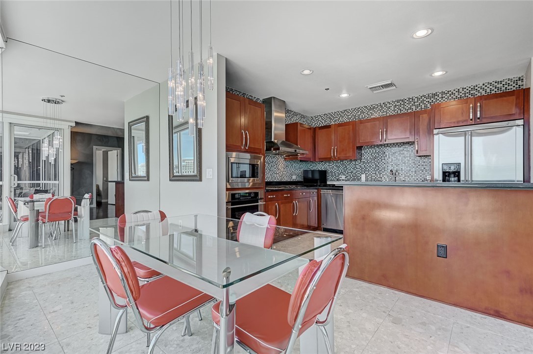 4575 Dean Martin Drive 2107