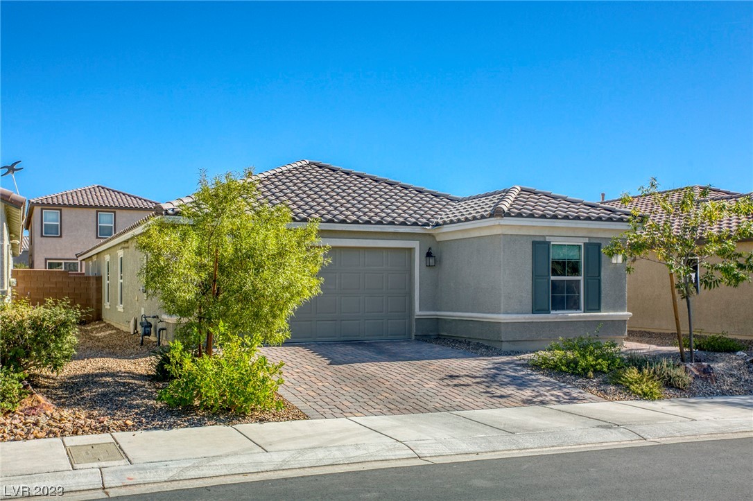 7204 Piute Mesa Street