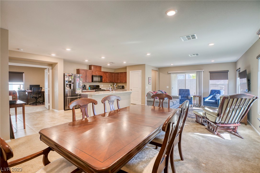 7204 Piute Mesa Street