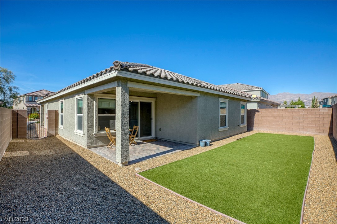 7204 Piute Mesa Street