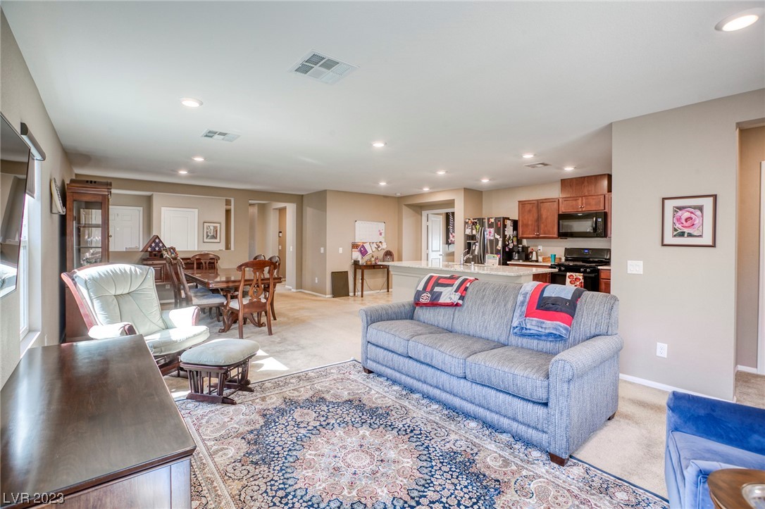 7204 Piute Mesa Street