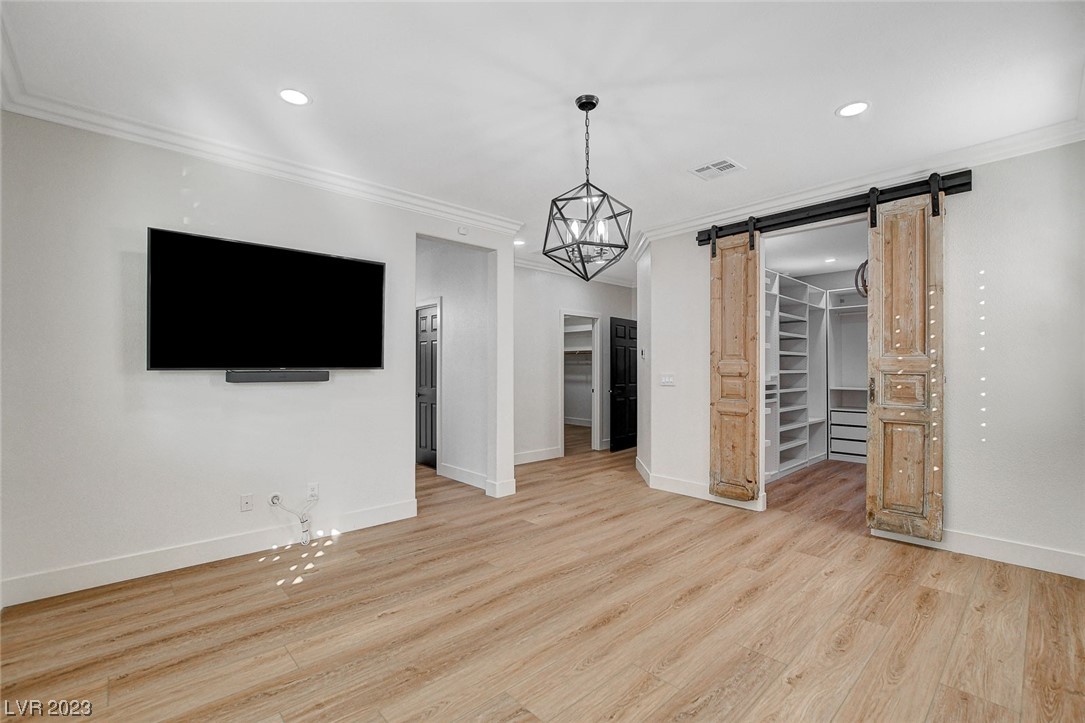 7165 Cardinal Walk Lane