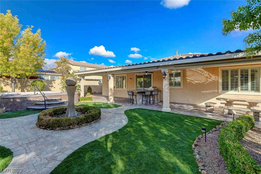 7165 Cardinal Walk Lane