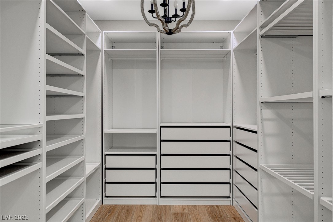 7165 Cardinal Walk Lane