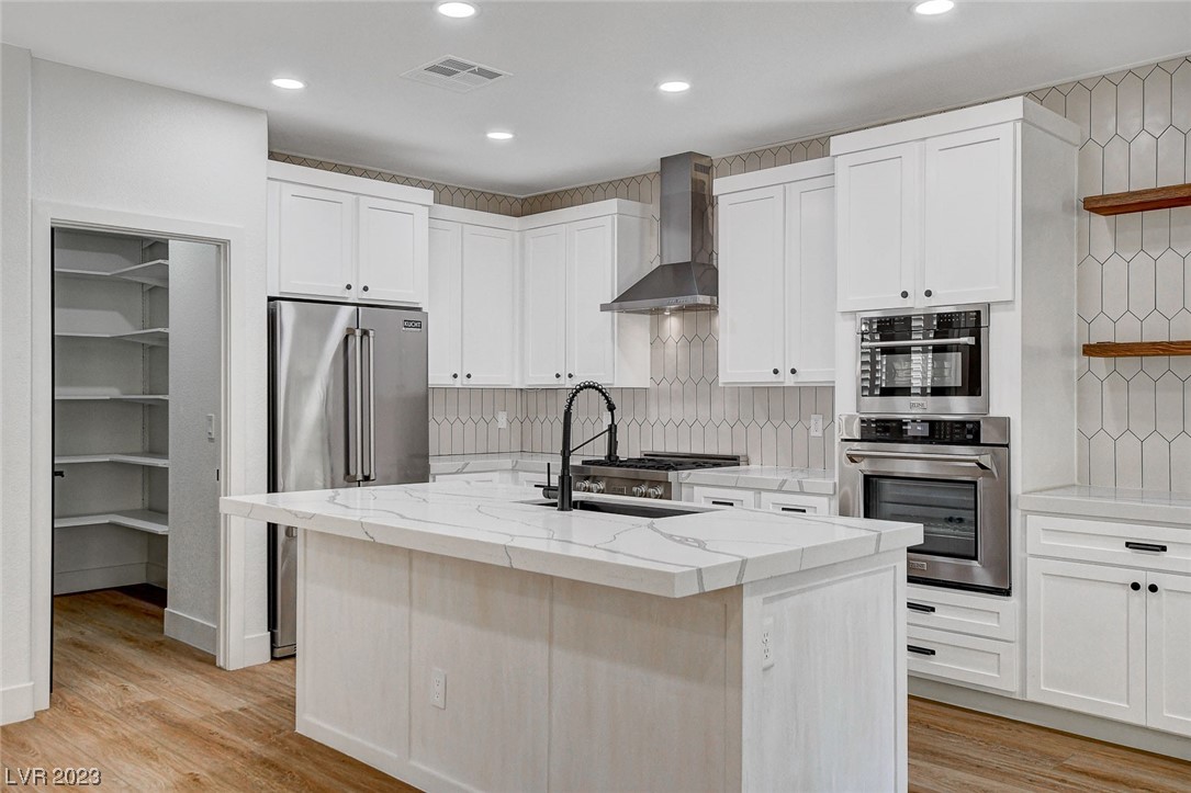 7165 Cardinal Walk Lane