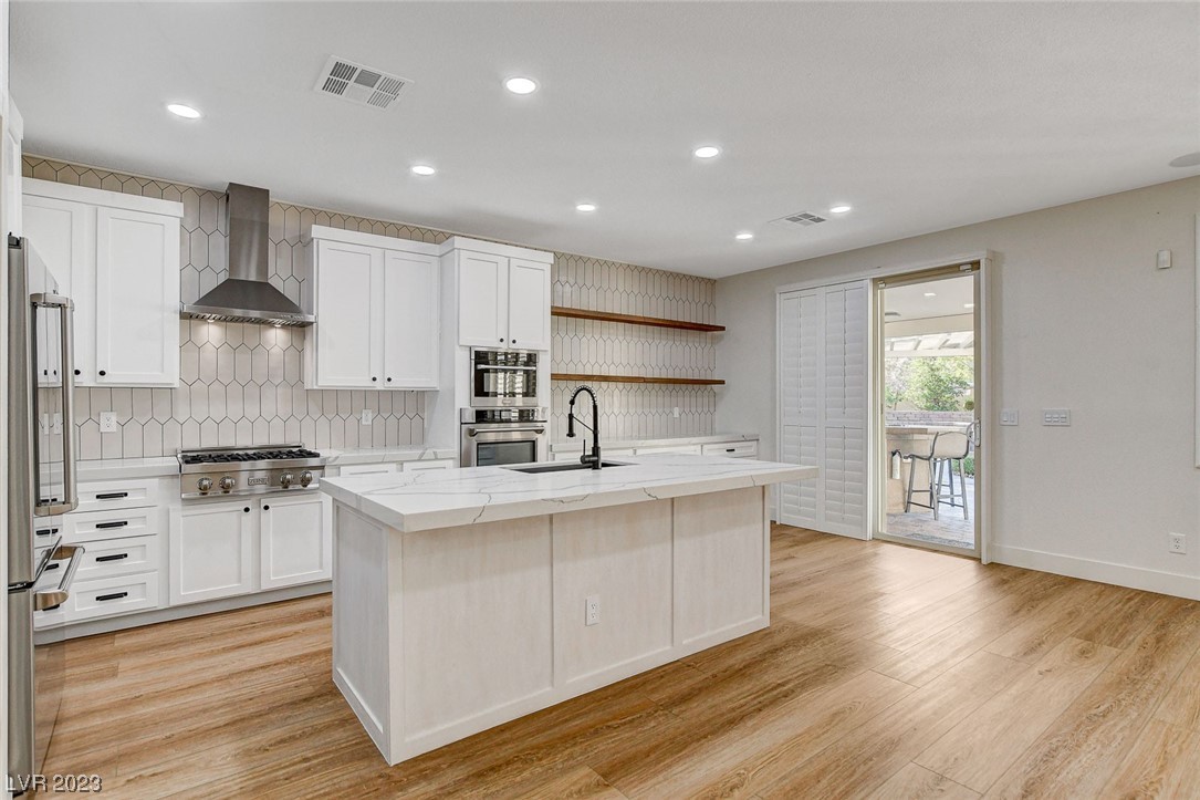 7165 Cardinal Walk Lane