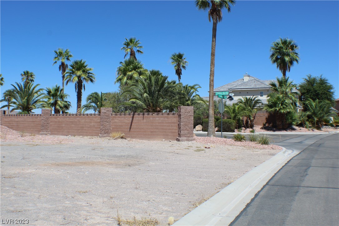 1112 Thomas Bay Circle