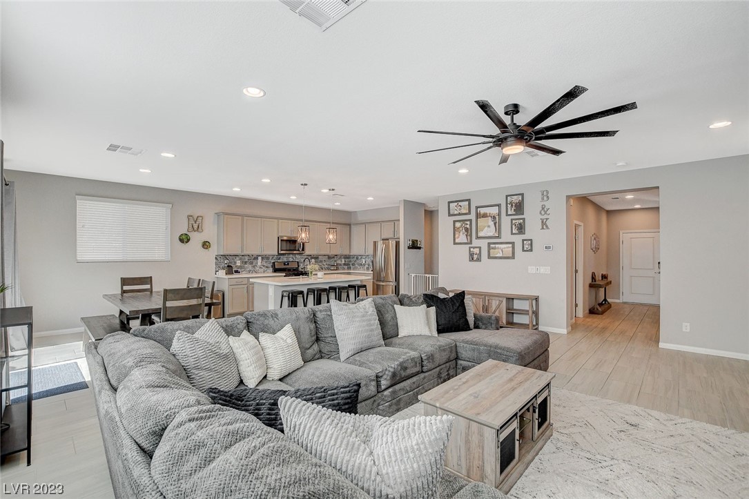 9939 West Oleta Avenue