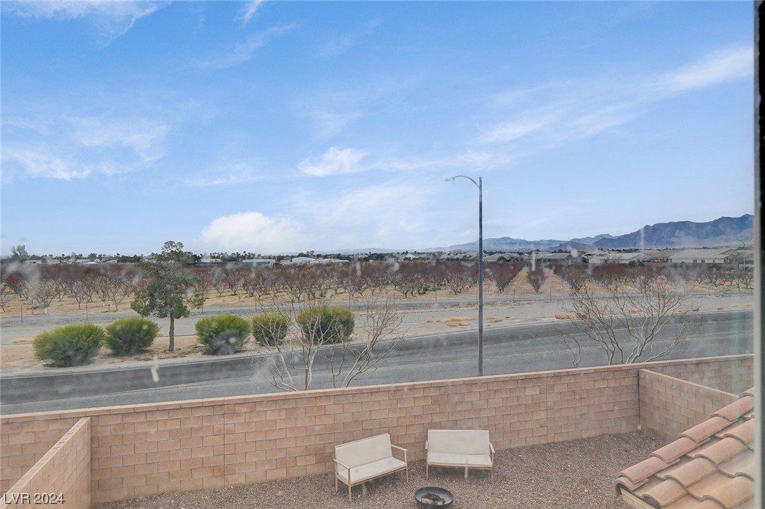 7121 Mercurio Avenue