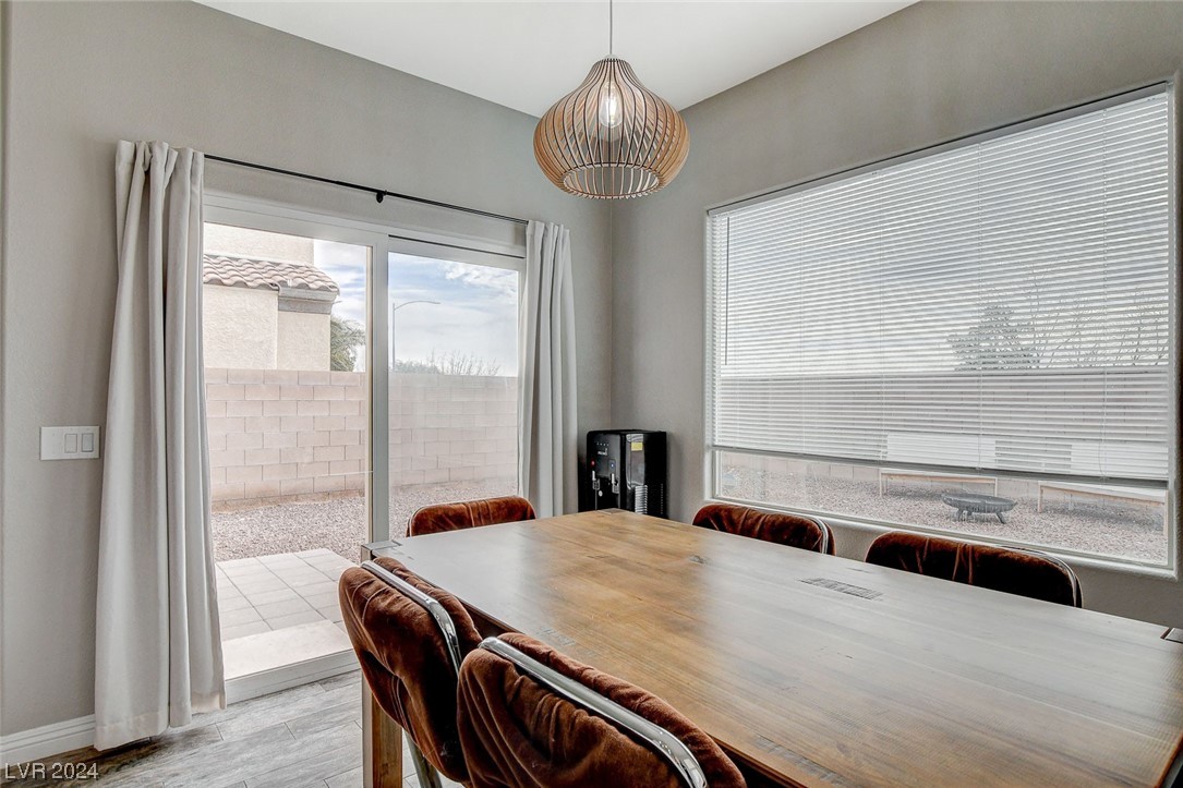 7121 Mercurio Avenue