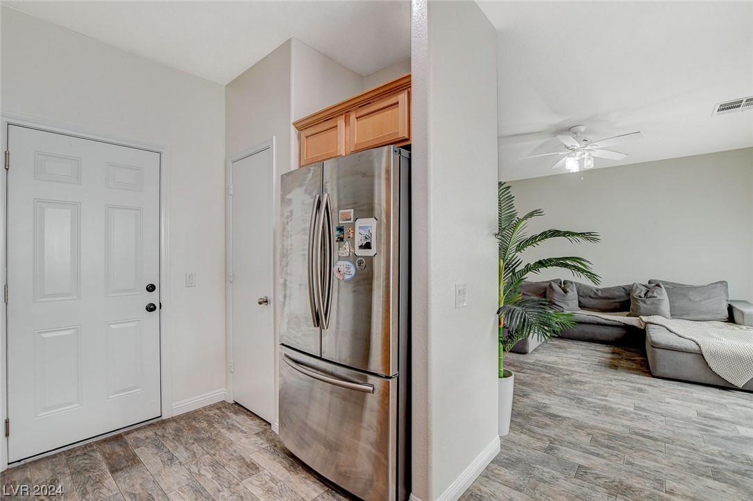 7121 Mercurio Avenue