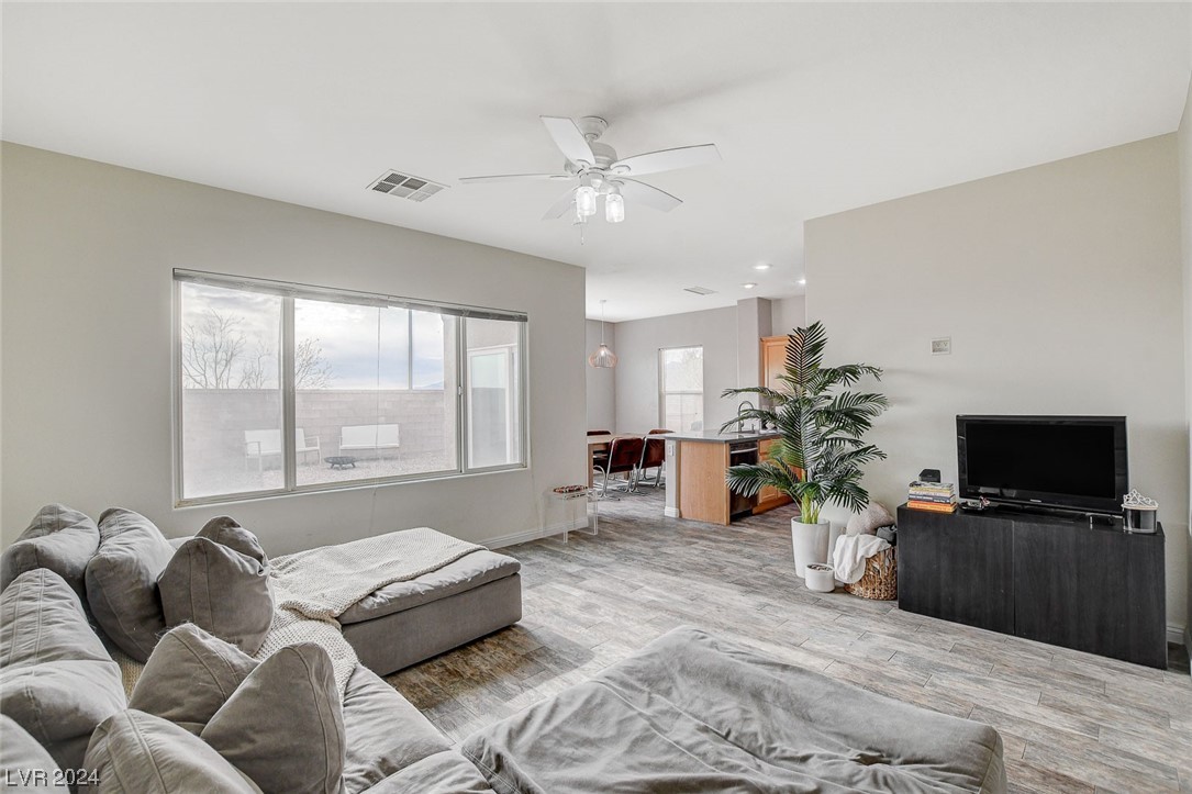 7121 Mercurio Avenue