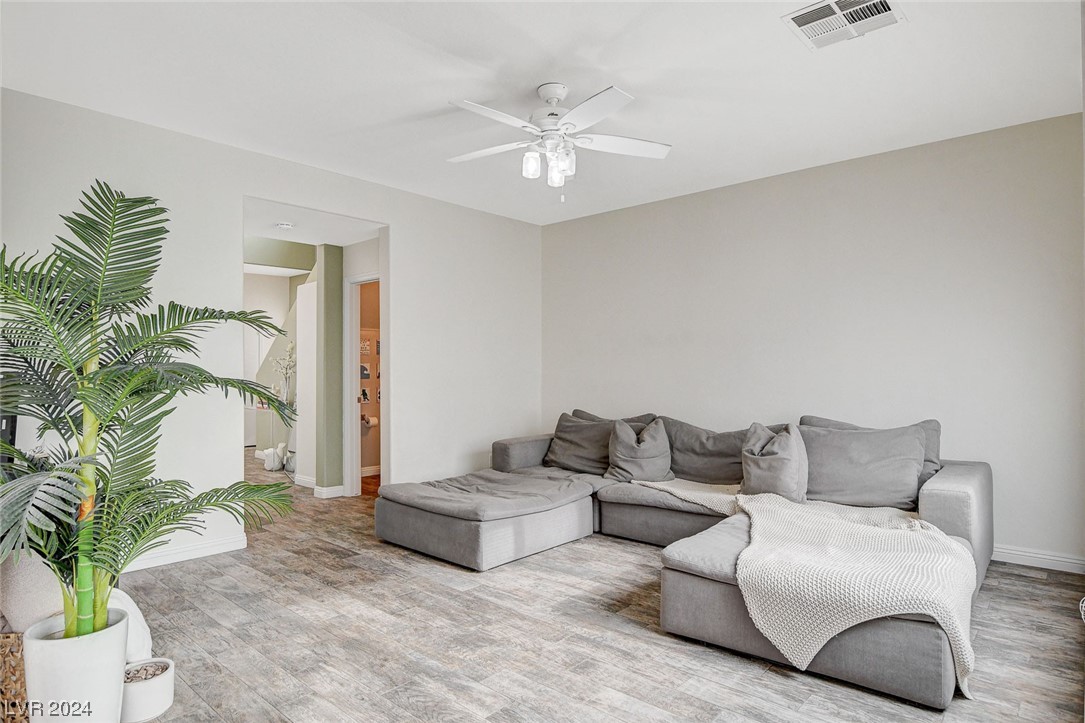 7121 Mercurio Avenue