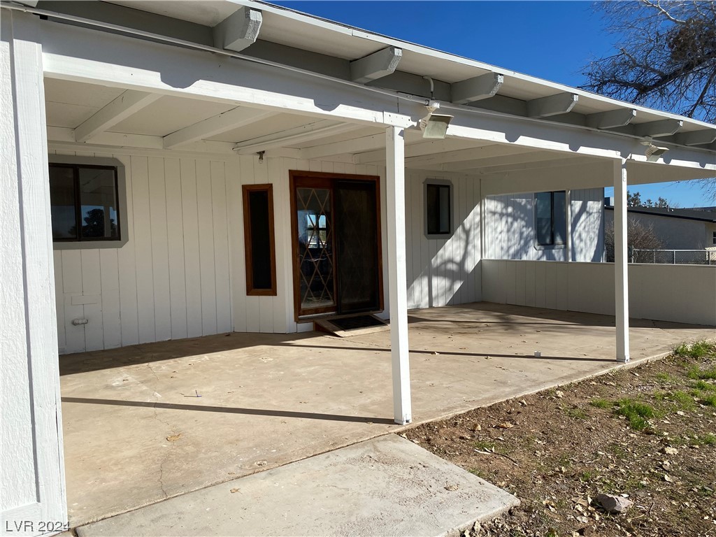 735 West Cottonwood Avenue