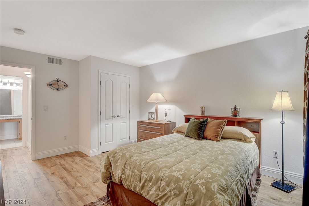 5055 West Hacienda Avenue 1165