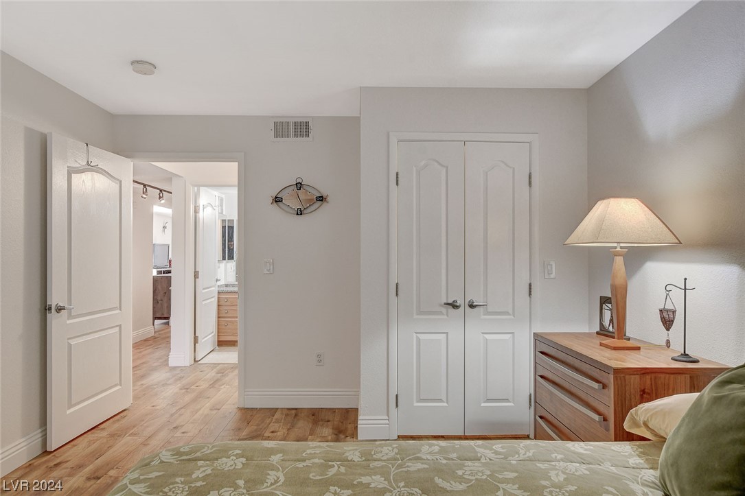 5055 West Hacienda Avenue 1165