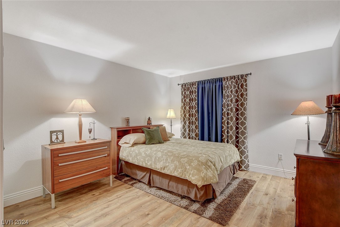 5055 West Hacienda Avenue 1165