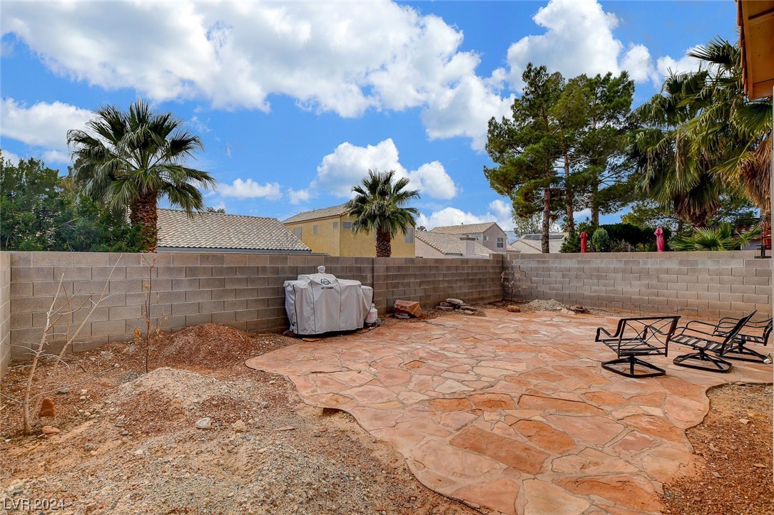 7833 Quill Gordon Avenue