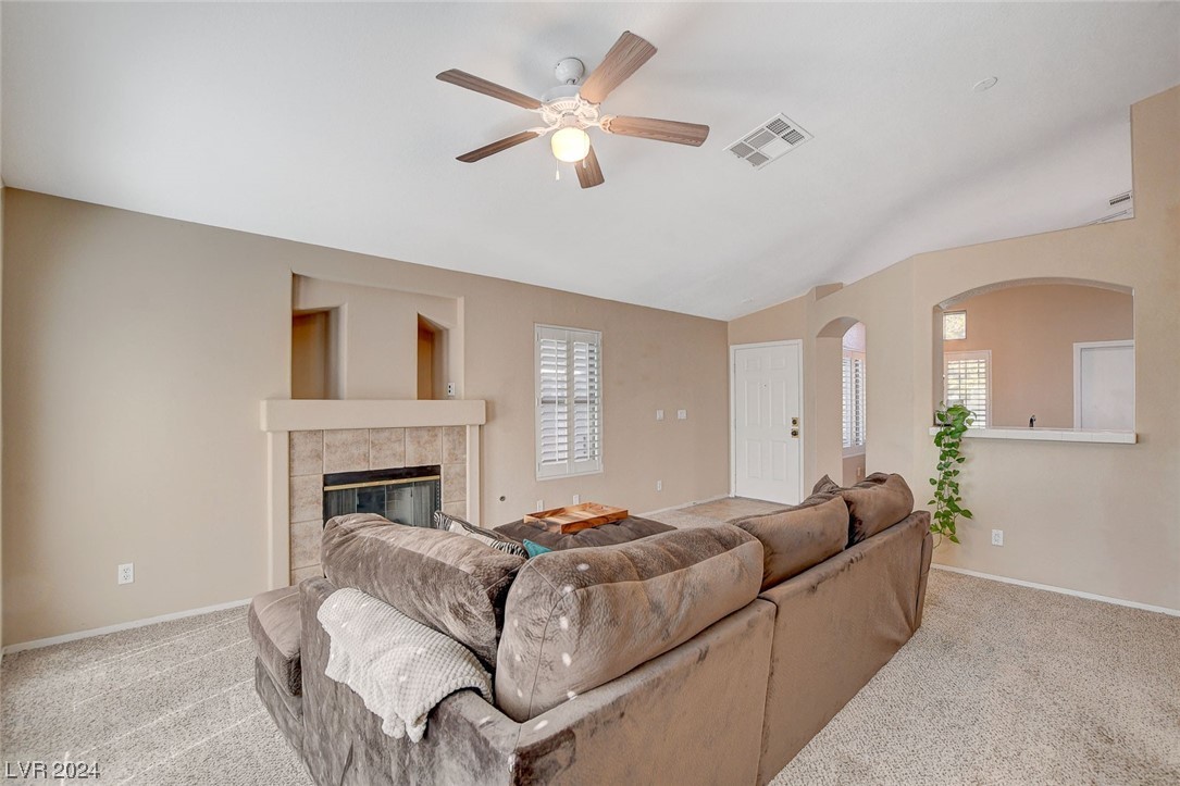 7833 Quill Gordon Avenue