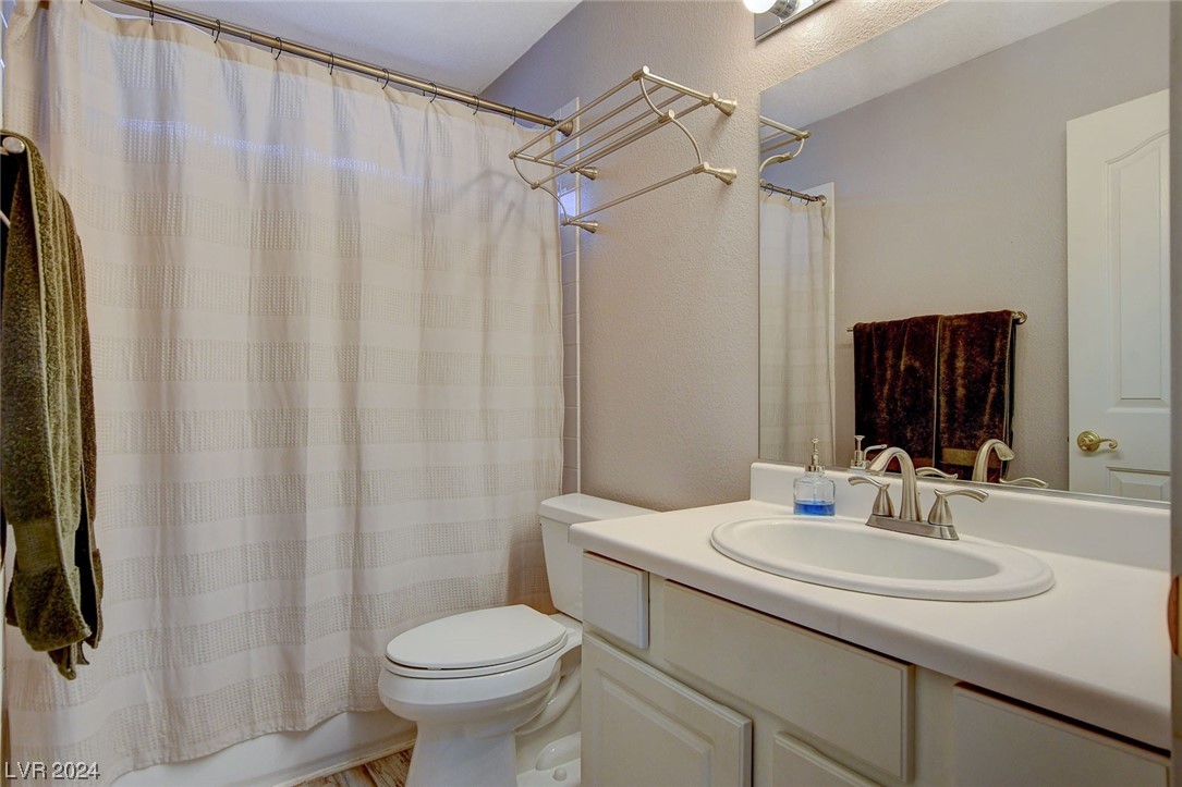 7833 Quill Gordon Avenue