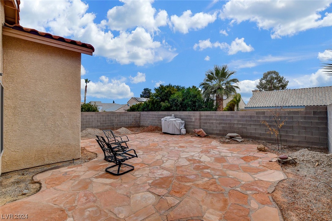 7833 Quill Gordon Avenue