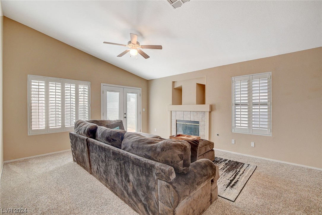 7833 Quill Gordon Avenue