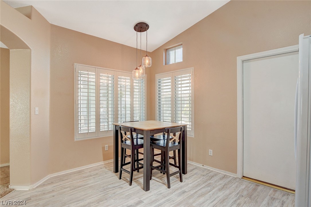 7833 Quill Gordon Avenue