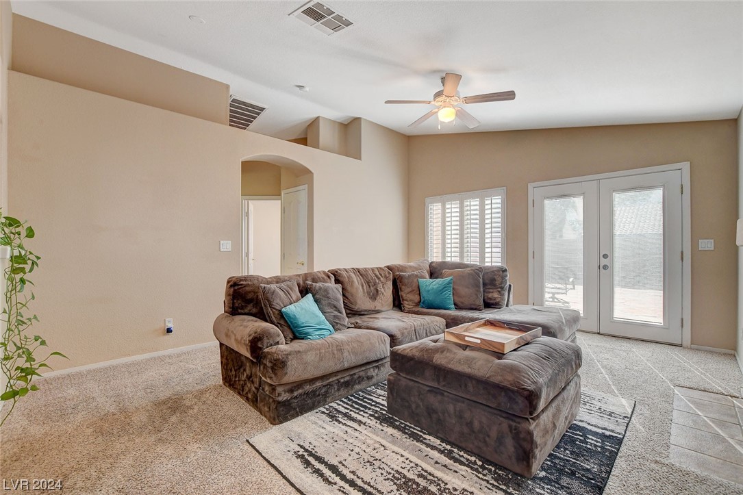 7833 Quill Gordon Avenue