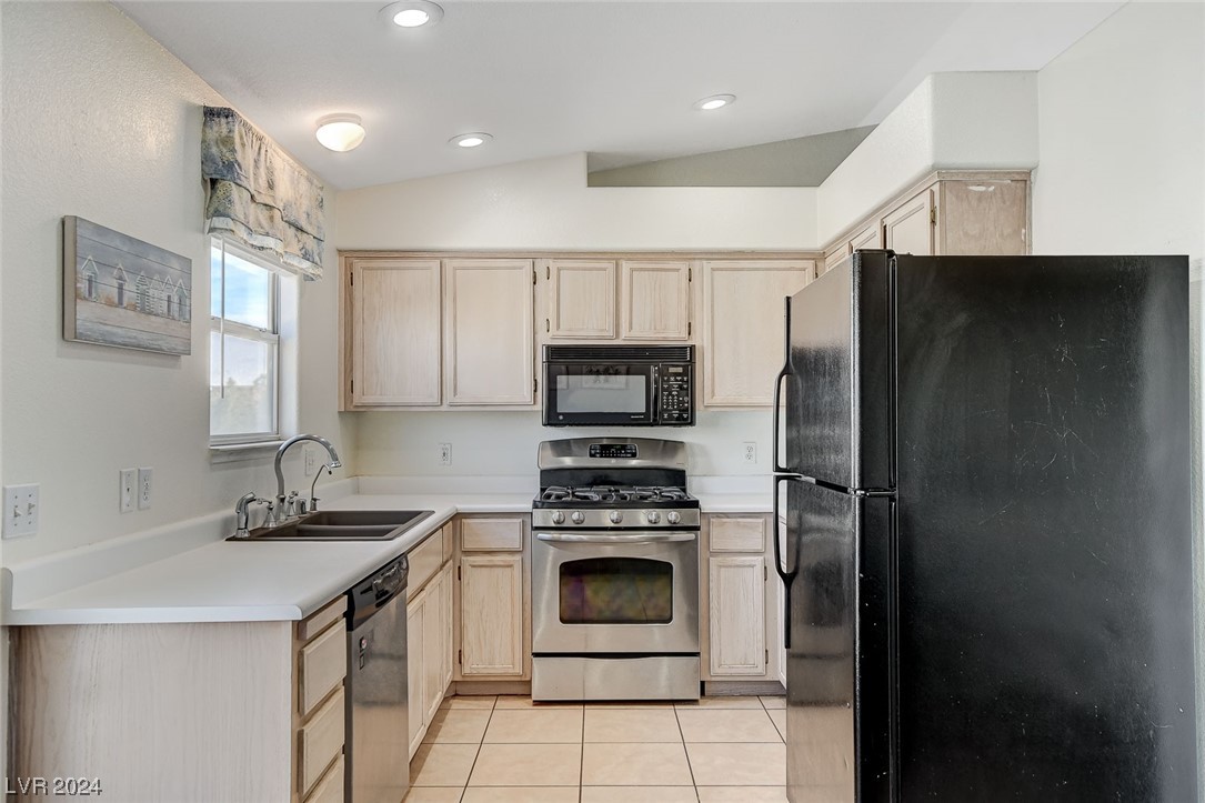 7566 Durham Hall Avenue 201