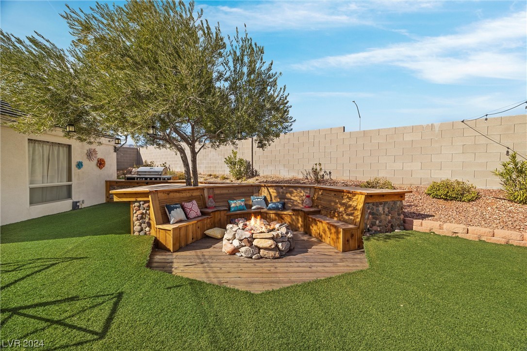 5585 Egan Crest Drive