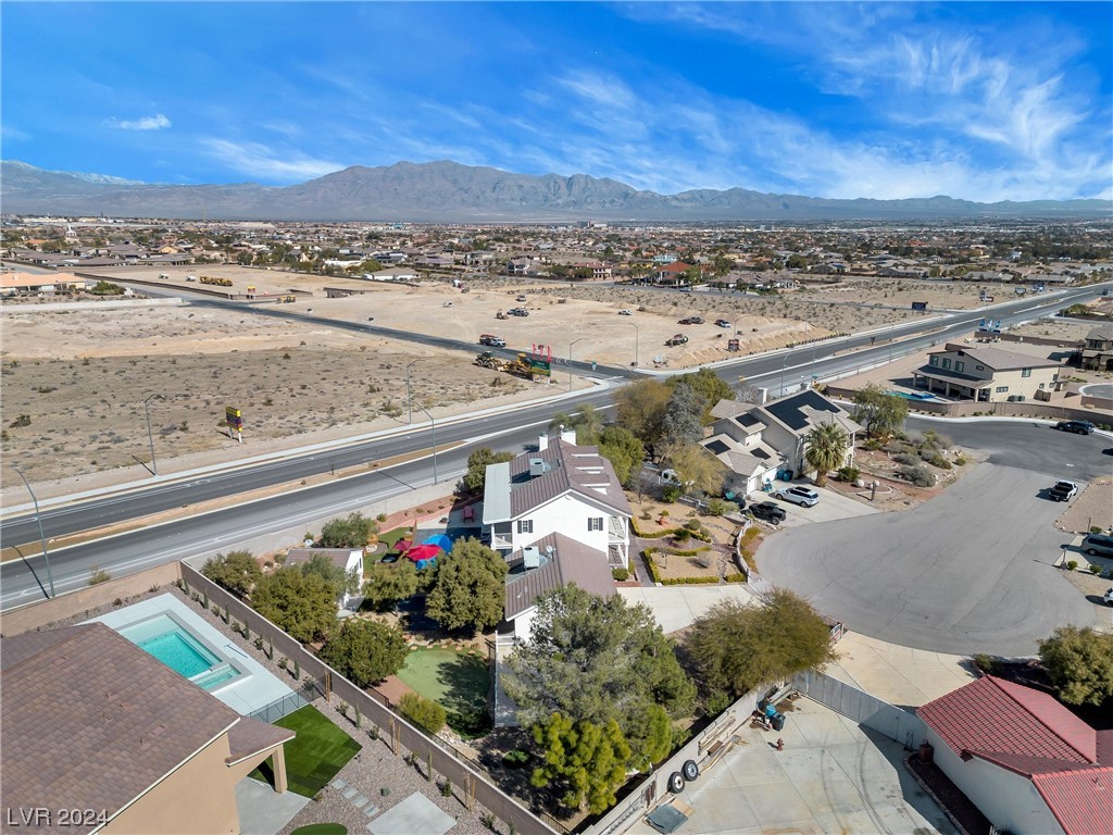 5585 Egan Crest Drive